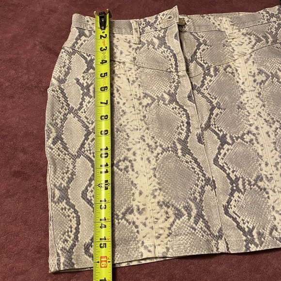 Aritzia Wilfred Free Kesley  Snake Print Pencil‎ Skirt - Picture 9 of 11